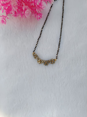 Half Kundan Mangalsutra