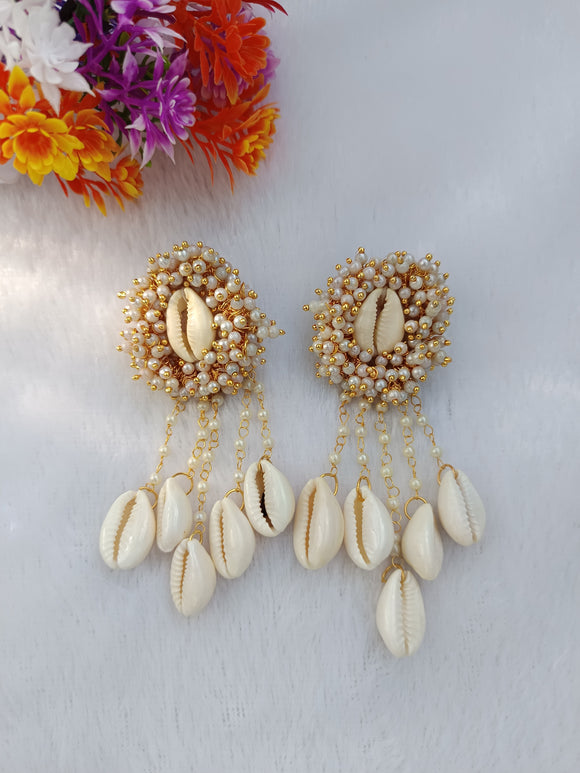 Cowrie Shell Earring