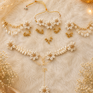 Floral Cowrie Bridal Set
